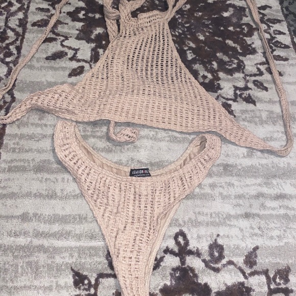 Fashion Nova Other - 2 piece swim set